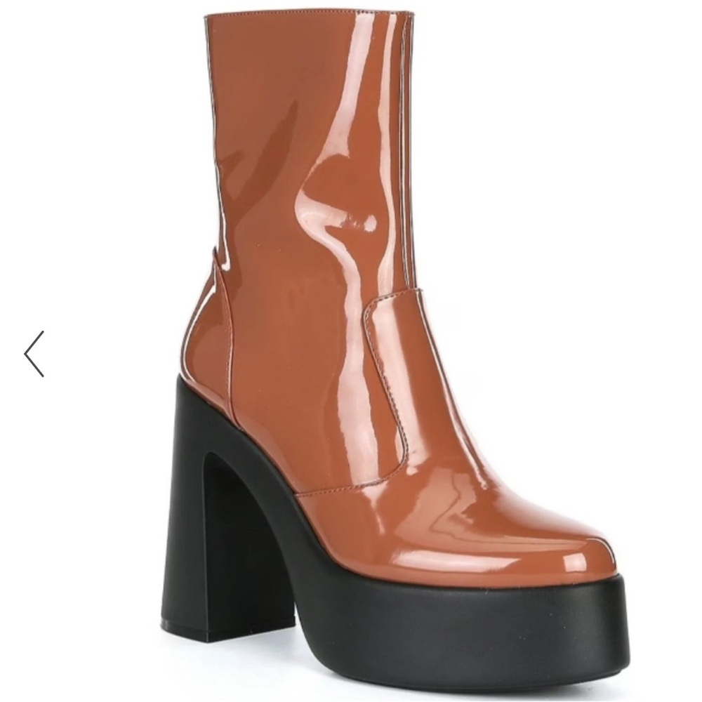 Gianni Bini Tan and Black Heeled Boots